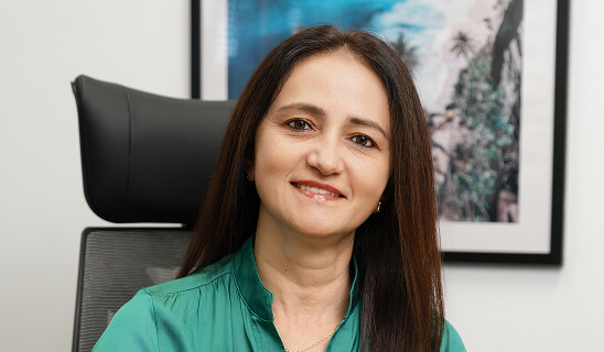 Dr Angela Suarez