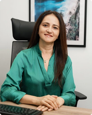 Dr Angela Suarez