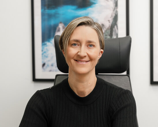 Dr Roxanne Davies